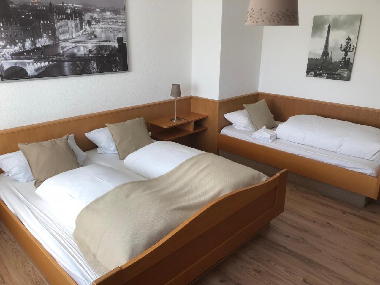 Lindenhof Keulos Hotel Кюнцел Екстериор снимка